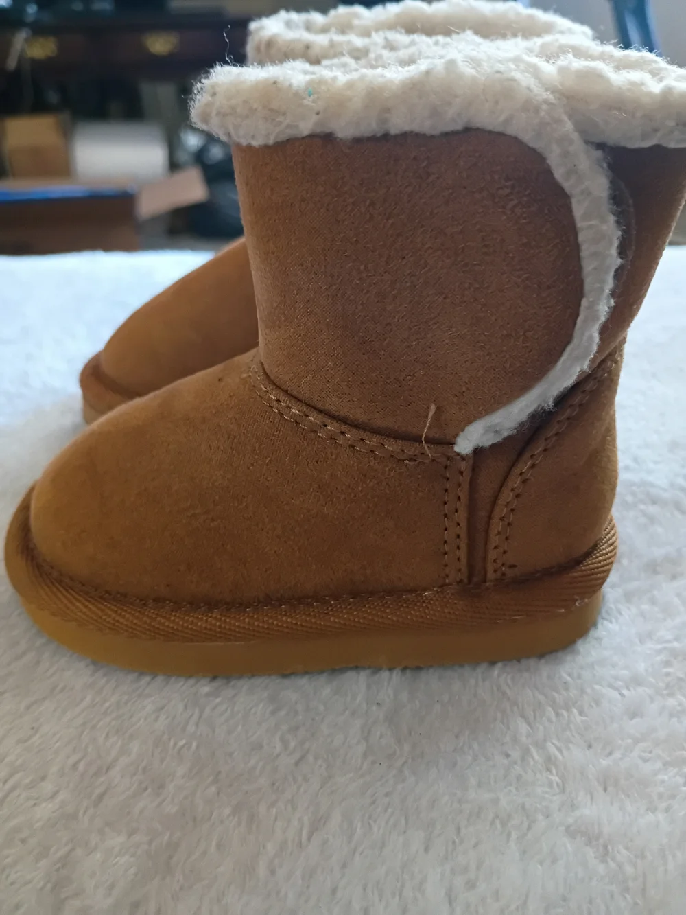 GAP Kids Tan Brown Suede Faux Fur Lined Boots